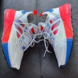 Adidas ZX 2K Boost Size 7 Women’s , 4.5 kids